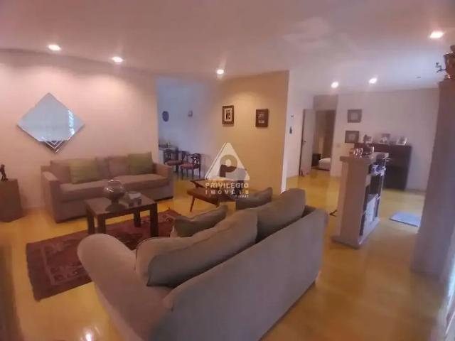 Cobertura para Venda em Rio de Janeiro/RJ Cosme Velho 4 Quartos
