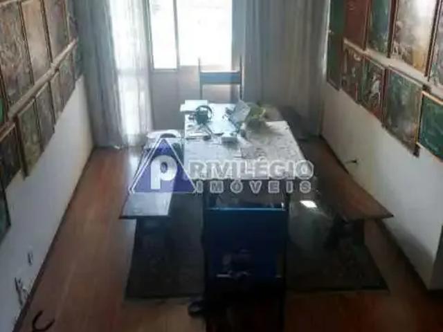 Cobertura para Venda em Rio de Janeiro/RJ Copacabana 5 Quartos