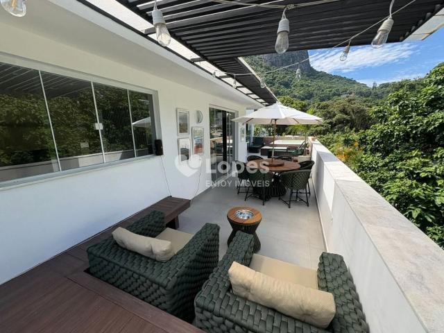 Cobertura para Venda em Rio de Janeiro/RJ Joá 2 Quartos