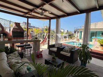 Pavilhão à venda em Rua Clóvis Salgado, Rio de Janeiro - Garagem