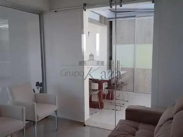 Cobertura para Venda em São José dos Campos/SP Jardim Motorama 3 Quartos