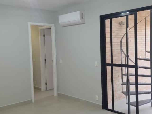 Cobertura para Venda em São Paulo, Cidade São Francisco, 4 dormitórios, 2 suítes, 5 banheiros, 3 vag