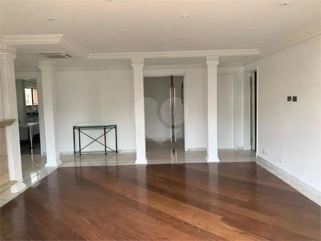 Cobertura para Venda em São Paulo/SP Vila Mariana 4 Quartos