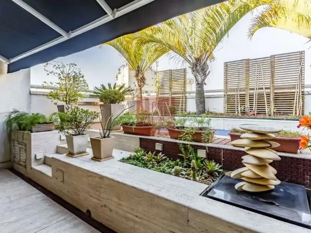 Cobertura para Venda em São Paulo/SP Vila Nova Conceição 3 Quartos
