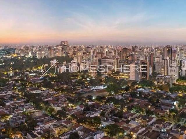 Cobertura para Venda em São Paulo/SP Vila Nova Conceição 5 Quartos