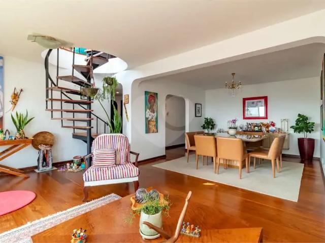 Cobertura para Venda em São Paulo/SP Alto da Boa Vista 4 Quartos
