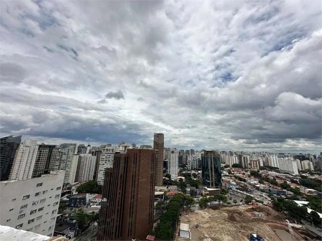 Cobertura para Venda em São Paulo/SP Itaim Bibi 2 Quartos