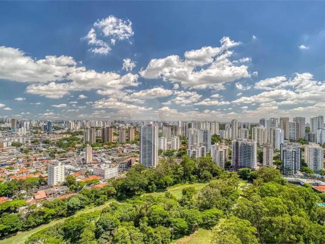 Cobertura para Venda em São Paulo/SP Jardim Marajoara 4 Quartos