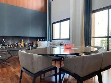 Rua Saint-hilaire, Praça Oswaldo Cruz