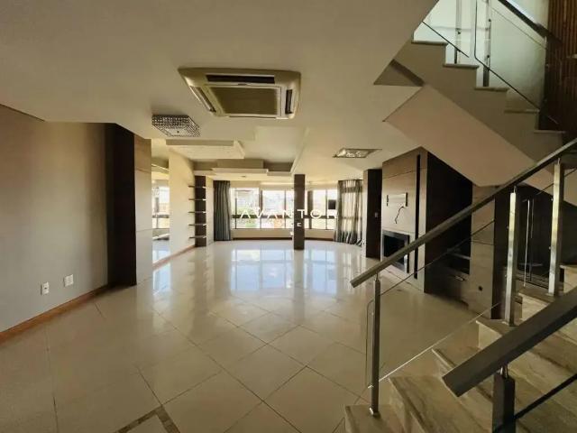 Cobertura para Venda em Santa Maria/RS Nossa Senhora Medianeira 3 Quartos