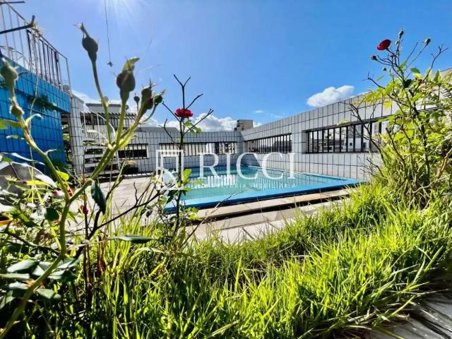 Cobertura para Venda em Santos/SP Ponta da Praia 4 Quartos
