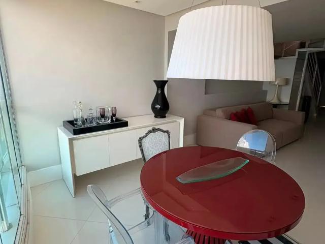 Cobertura para Venda em Salvador/BA Ondina 3 Quartos
