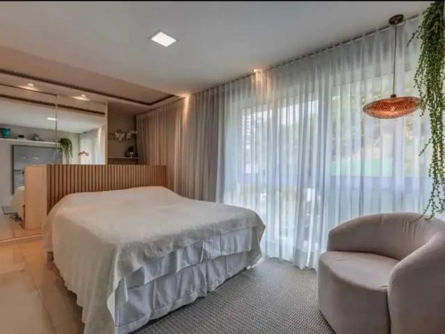 Cobertura para Venda em Salvador/BA Barra 3 Quartos