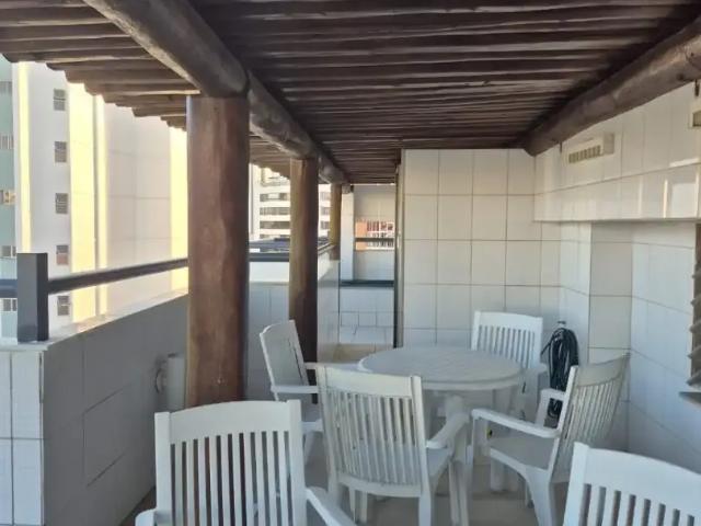 Cobertura para Venda em Salvador/BA Candeal 4 Quartos