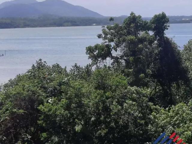 Cobertura para Venda em Saquarema/RJ Porto Novo 3 Quartos