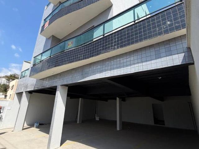 Cobertura para Venda em Sarzedo/MG Masterville 3 Quartos