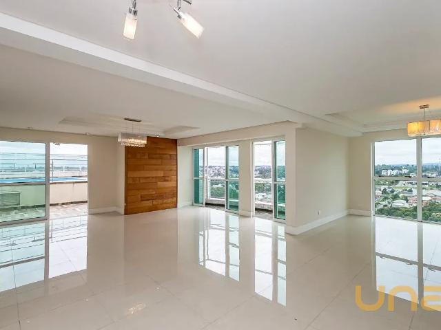 Cobertura para alugar 4 quartos, 282 m² em Mossunguê, Curitiba Edifício Royal Club