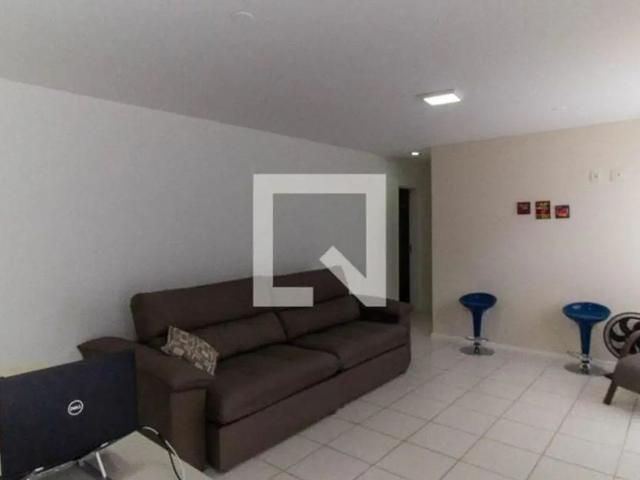 Cobertura para Aluguel Cantagalo, 2 Quartos, 134 m² Niterói