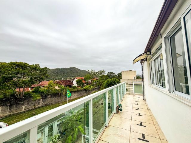 Cobertura para Aluguel com 3 quartos, 130 m² por R$ 4.700