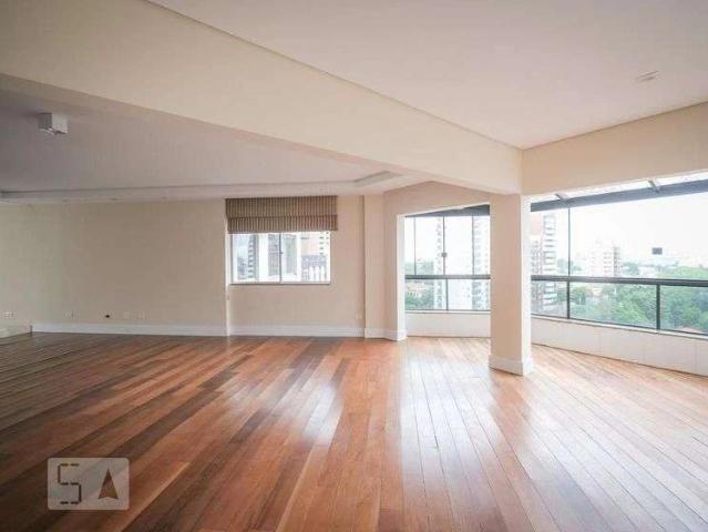 Cobertura para Locação em Curitiba/PR Água Verde 2 Quartos