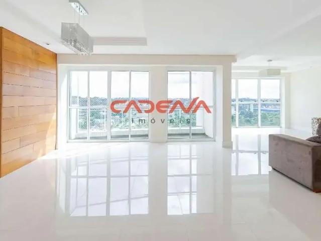 Cobertura para Locação em Curitiba/PR Mossunguê 4 Quartos