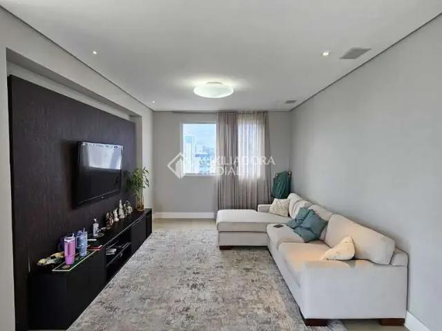 Cobertura para Locação em Balneário Camboriú/SC Centro 3 Quartos