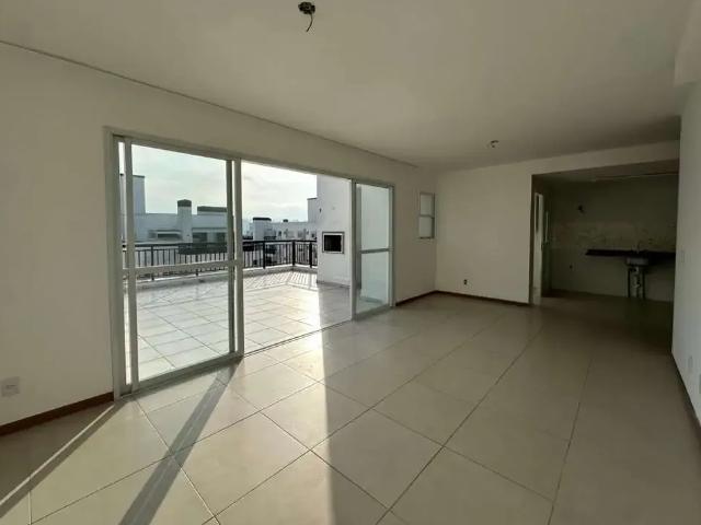 Cobertura para Locação em Florianópolis/SC Abraão 3 Quartos