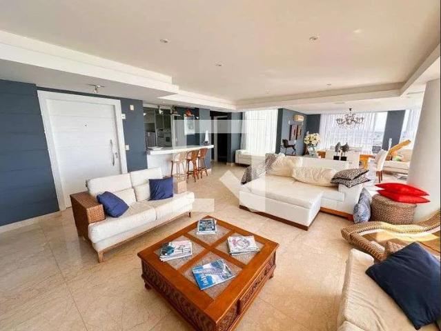 Cobertura para Locação em Florianópolis/SC Jurerê 4 Quartos