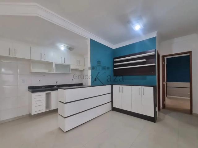 Cobertura para Locação em São José dos Campos/SP Vila São Bento 2 Quartos
