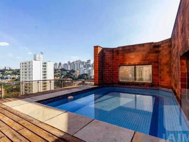Cobertura para Locação em São Paulo/SP Higienópolis 4 Quartos