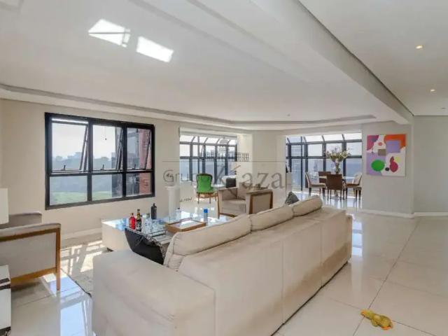 Cobertura para Locação em São Paulo/SP Morumbi 4 Quartos