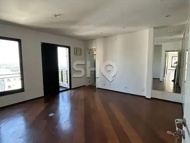 Cobertura para Locação em São Paulo/SP Vila Madalena 3 Quartos