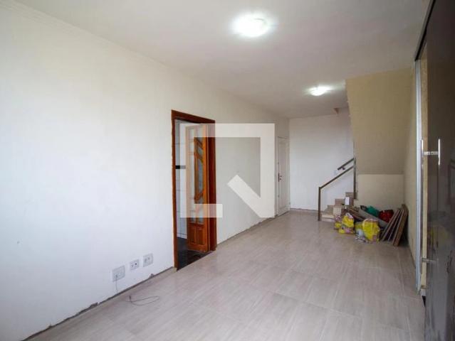 Cobertura para Locação em Sorocaba/SP Jardim Simus 2 Quartos