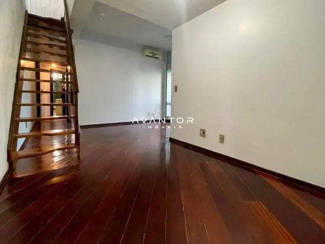 Cobertura para Locação em Santa Maria/RS Centro 2 Quartos