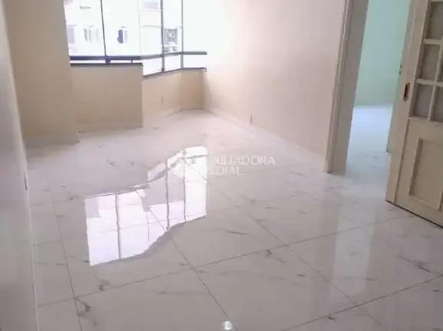 Cobertura para Locação em Porto Alegre/RS Cavalhada 3 Quartos