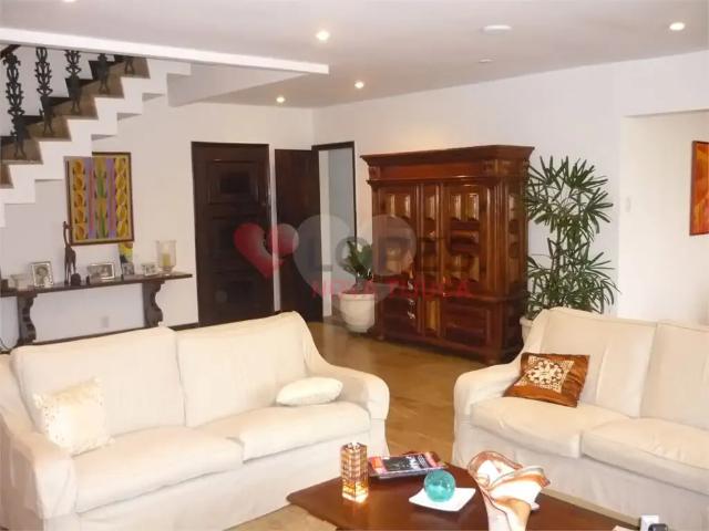 Cobertura para Locação em Rio de Janeiro/RJ Tijuca 4 Quartos