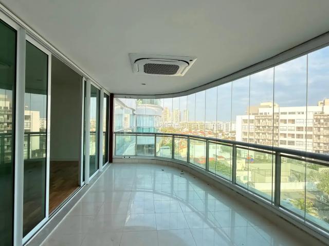 Cobertura para Locação em Rio de Janeiro/RJ Barra da Tijuca 5 Quartos