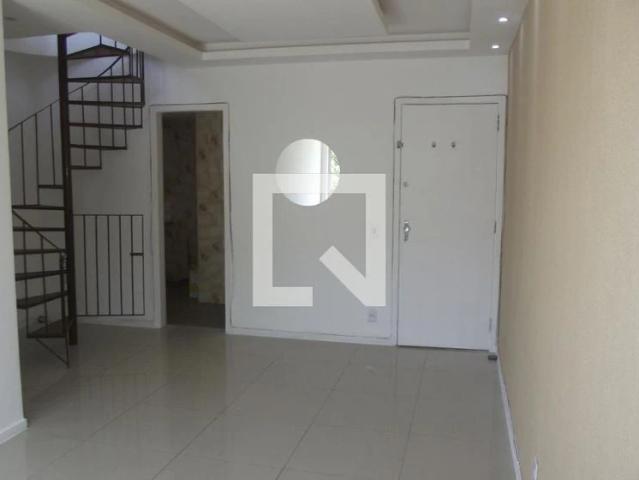 Cobertura para Locação em Rio de Janeiro/RJ Cachambi 2 Quartos