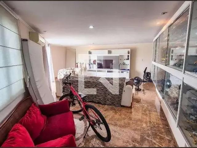 Cobertura para Locação em Rio de Janeiro/RJ Olaria 4 Quartos