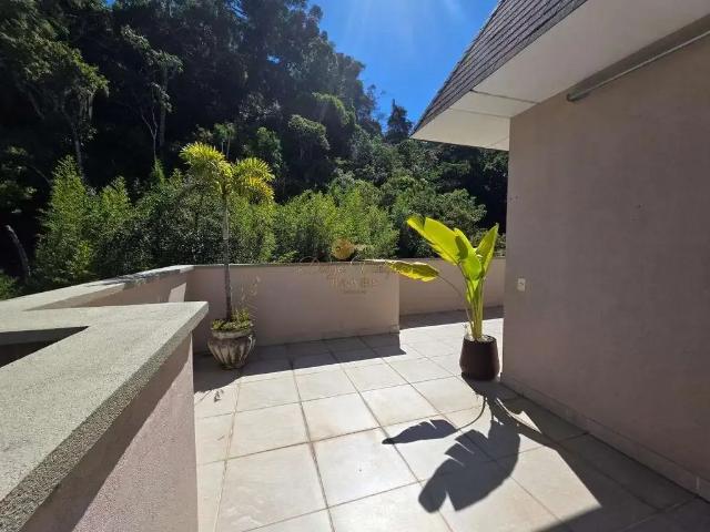 Cobertura para Locação em Teresópolis/RJ Bom Retiro 2 Quartos