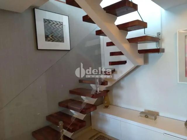 Cobertura para Locação em Uberlândia/MG Centro 3 Quartos