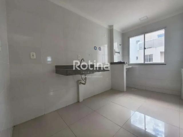 Cobertura para Locação em Uberlândia/MG Jardim Europa 3 Quartos