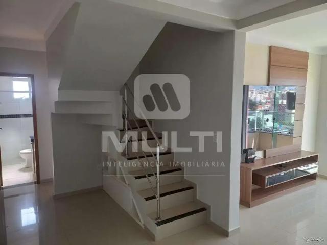 Cobertura para Locação em Uberlândia/MG Santa Mônica 2 Quartos