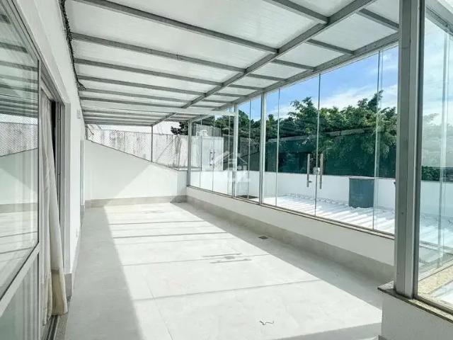 Cobertura para Locação em Vitória/ES Mata da Praia 3 Quartos