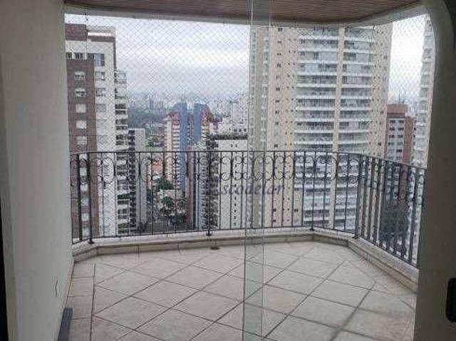 Cobertura Reformada, 5 quartos, 2 suítes, 5 vagas, venda, 669 m² Paraíso próximo metro Brigadei