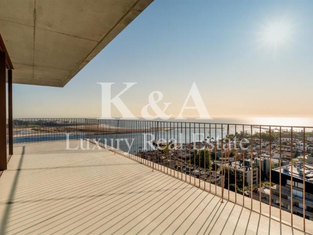 Cobertura T4 com vistas panorâmicas na Foz 229m² Lordelo do Ouro e Massarelos