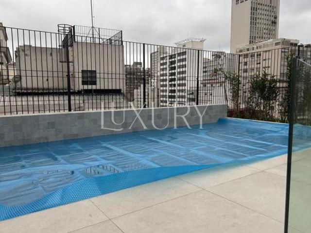 Cobertura totalmente reformada e pronta para morar, com 434.0 m², à venda no bairro Jardim América