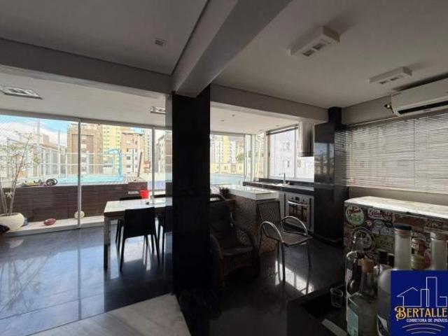 Cobertura top house, um por andar, 265m²,4 quartos, 2 suítes, 4 vagas, vista panorâmica, acabamento