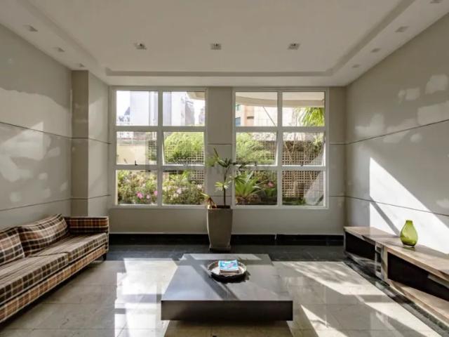Cobertura triplex de 76m² no coração do Itaim Bibi 2 vagas