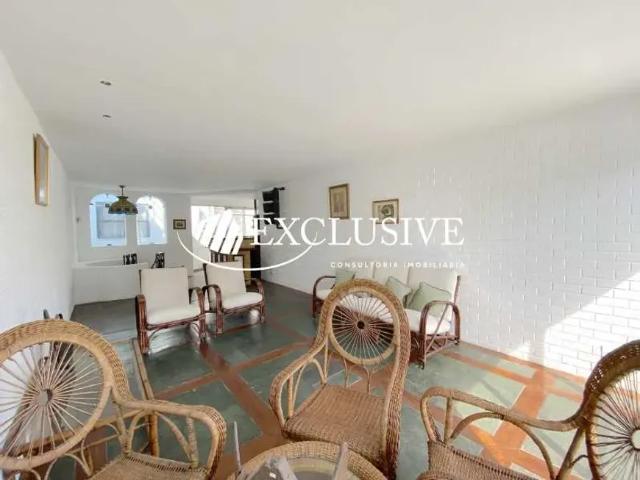 Cobertura Triplex / Residencial / Leblon